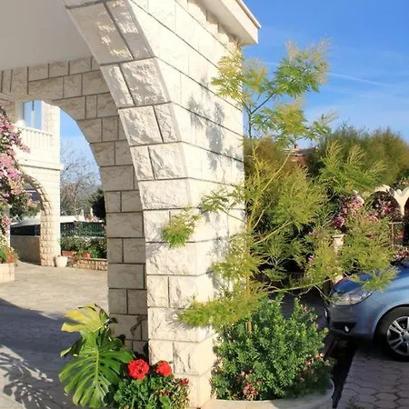 Rogoznica 1087e Apartment *